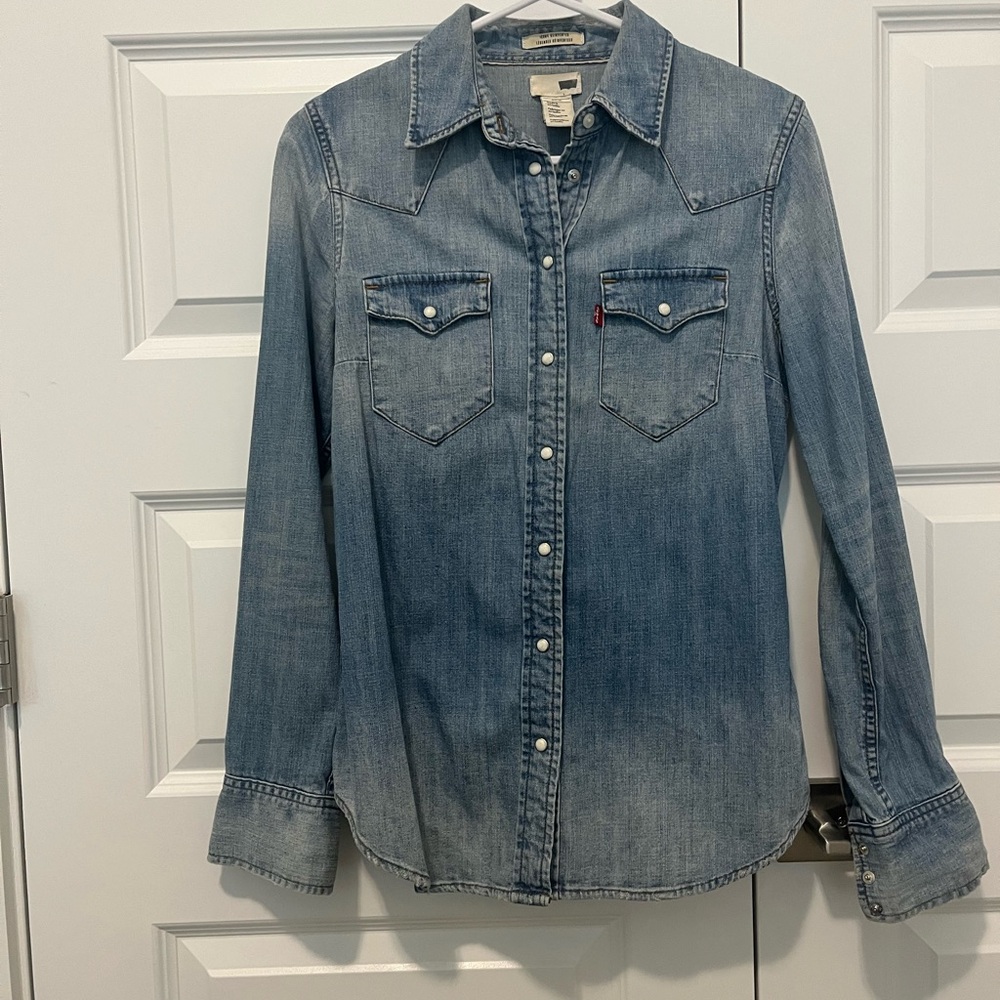 Levi's Snap Pearl Denim shirt